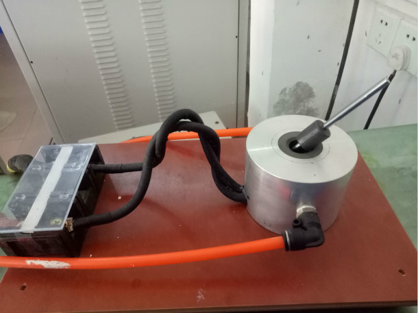 充磁夹具.jpg 磁铁厂家