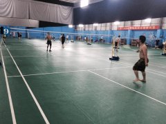 东莞市好色TVAPP磁电科技有限公司举行羽毛球活动