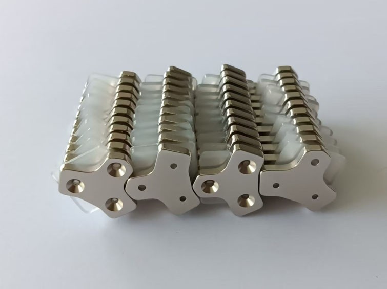 钕铁硼强力磁铁吸力怎么计算？公式是什么？